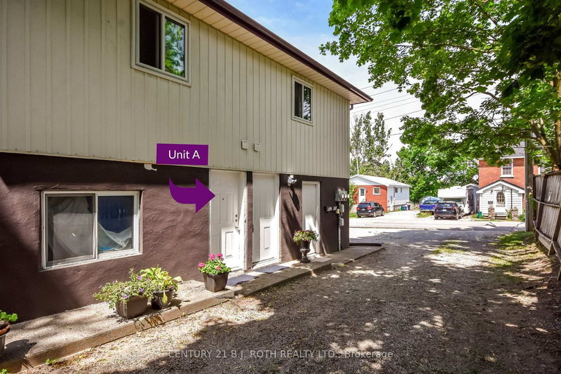 19 South St, Orillia, L3V 3T1 | Image 2