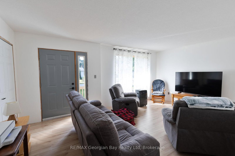 144 George St, Tay, L0K 2A0 | Image 3