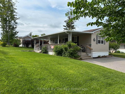 17 CHIPPEWA Tr | Wasaga Beach | Image