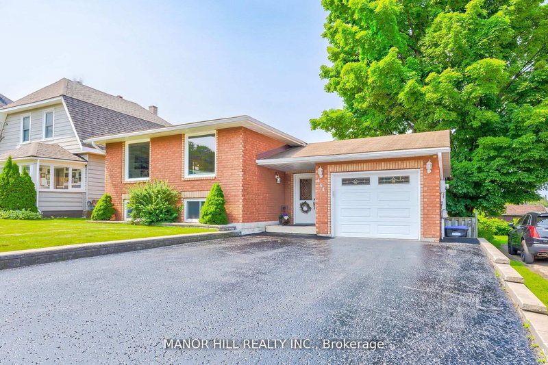 444 William St, Midland, L4R 2S6 | Image 2