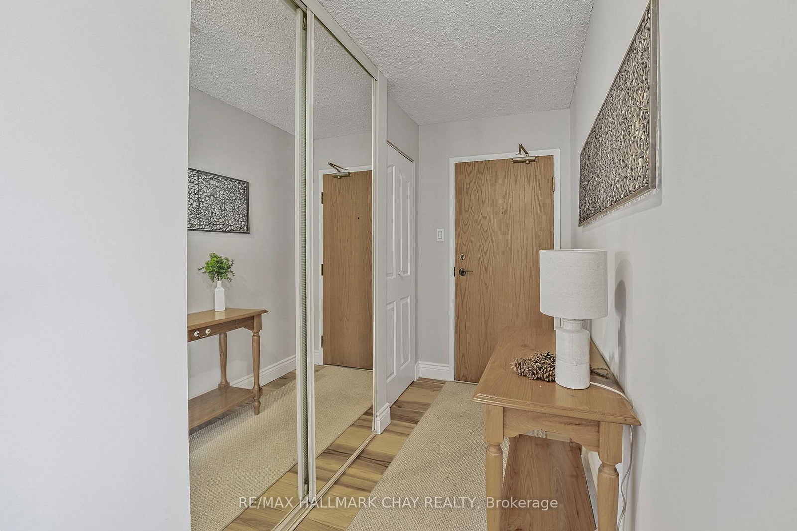 Condo for sale at 610-65 Ellen Street, Barrie, Ontario, L4N 3A5 - Lakeshore - MLS: S12745080