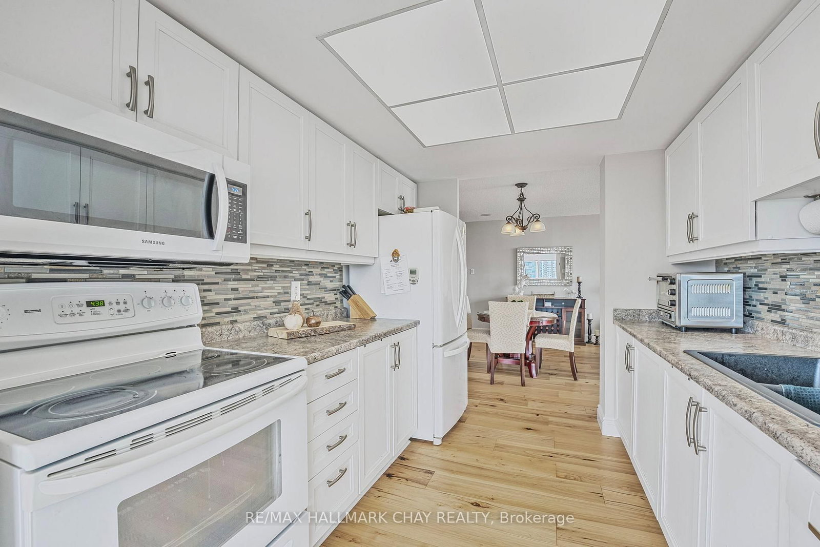 Condo for sale at 610-65 Ellen Street, Barrie, Ontario, L4N 3A5 - Lakeshore - MLS: S12745080