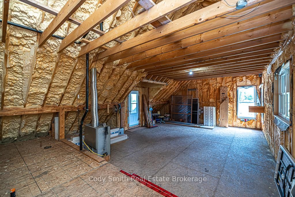 Listing Image 43