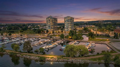 710-6 Toronto Street, Barrie, Ontario image-0-2