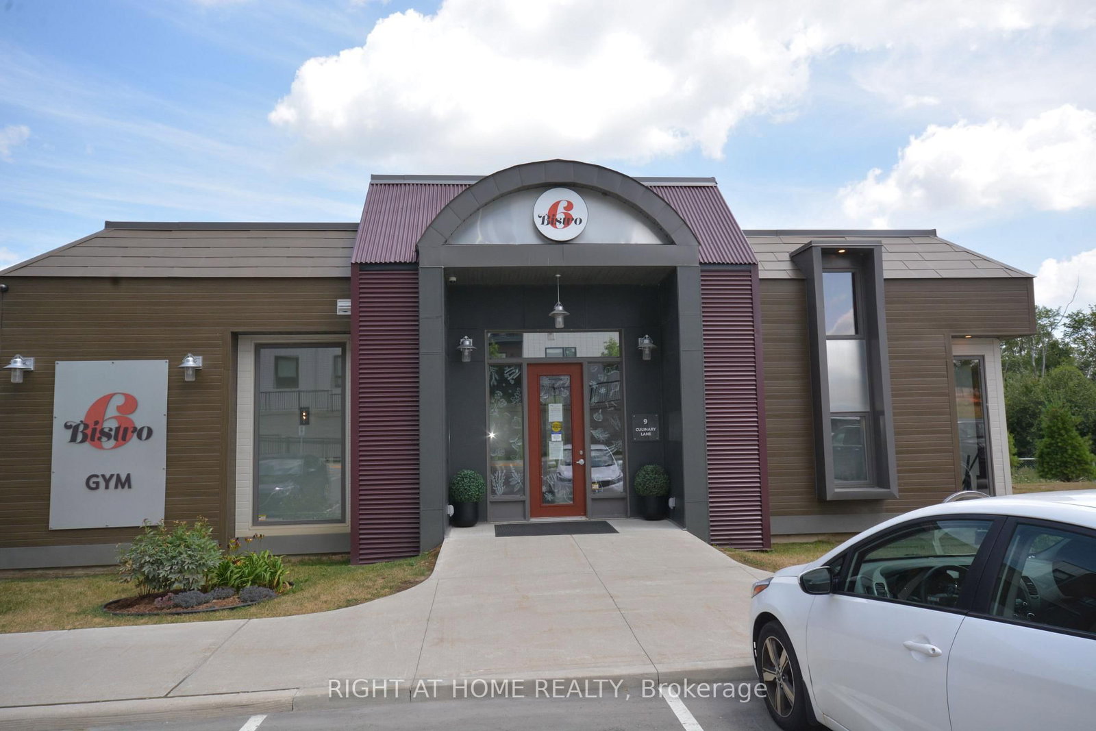 Listing Image 49