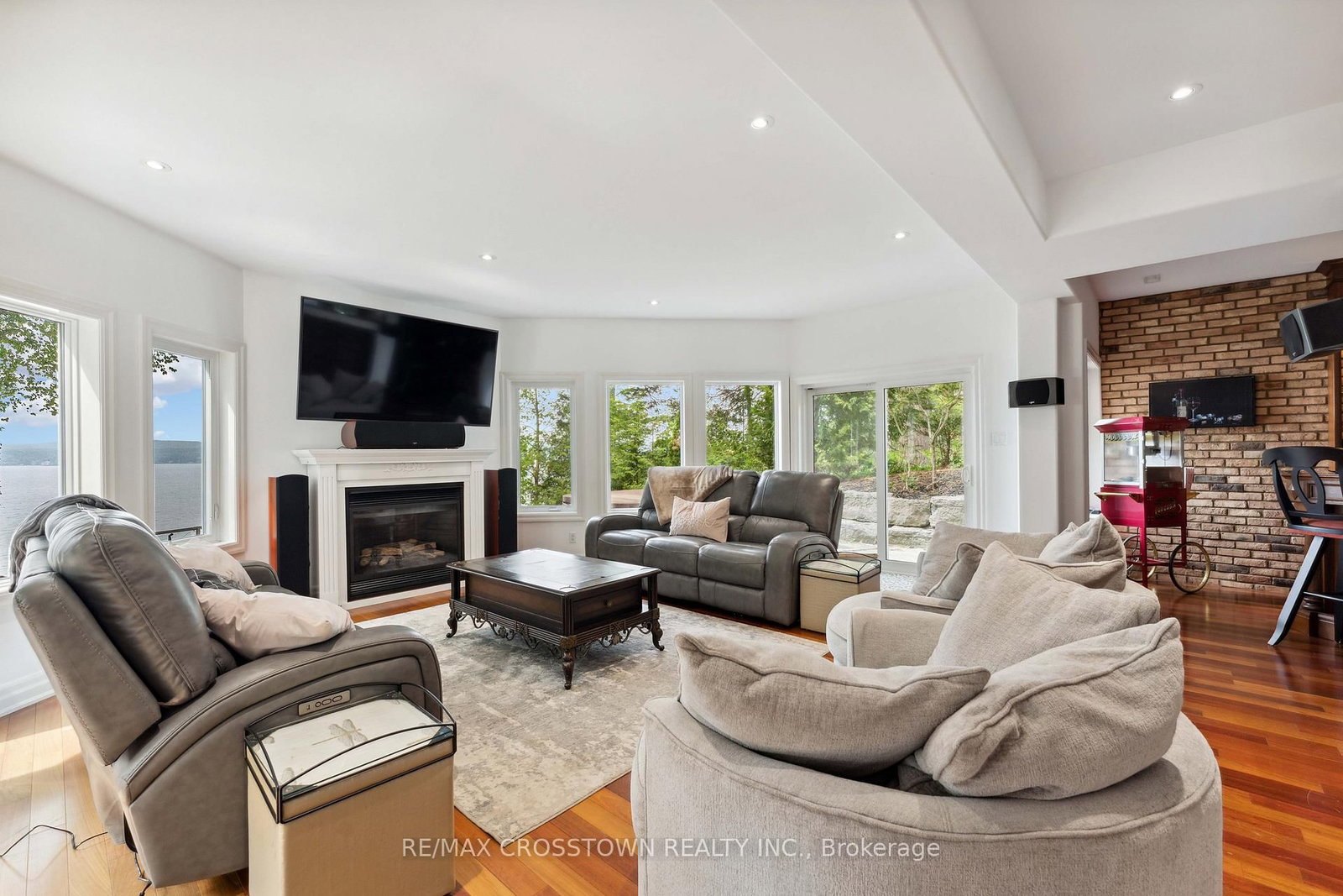 2240 South Orr Lake Road • Springwater, ON photo 35