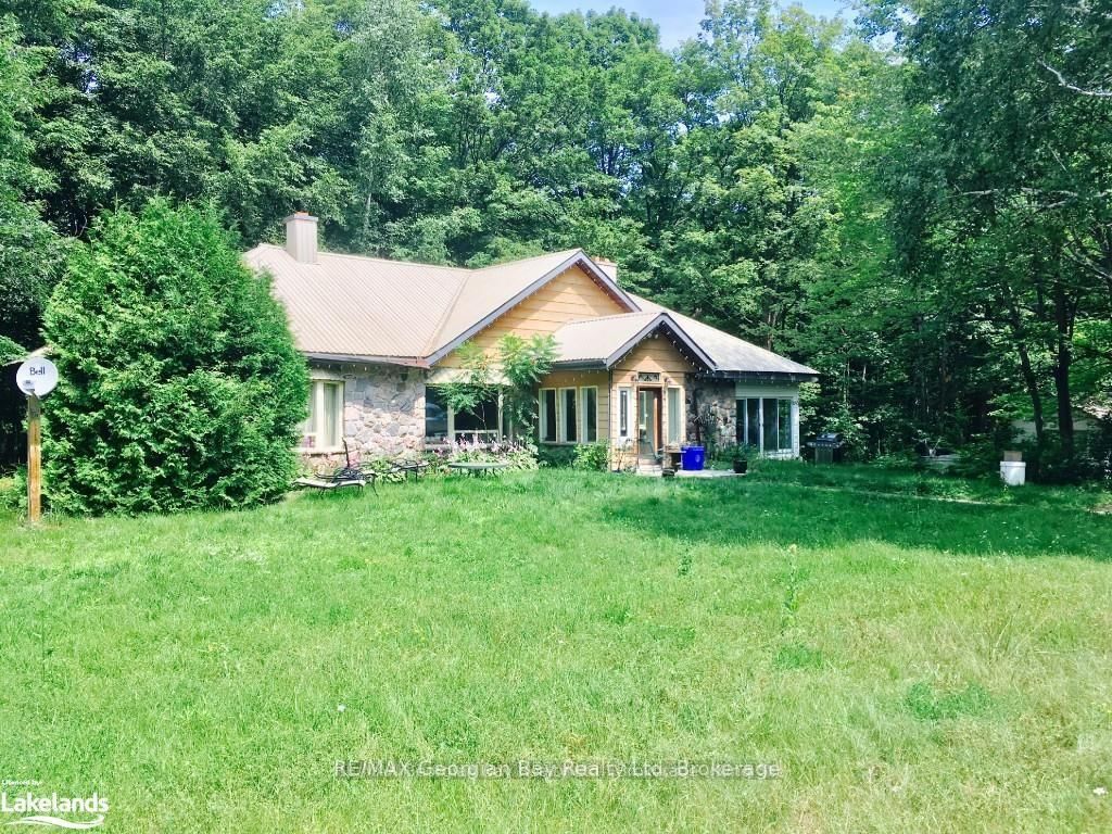 9513 County Rd 93 Road NE