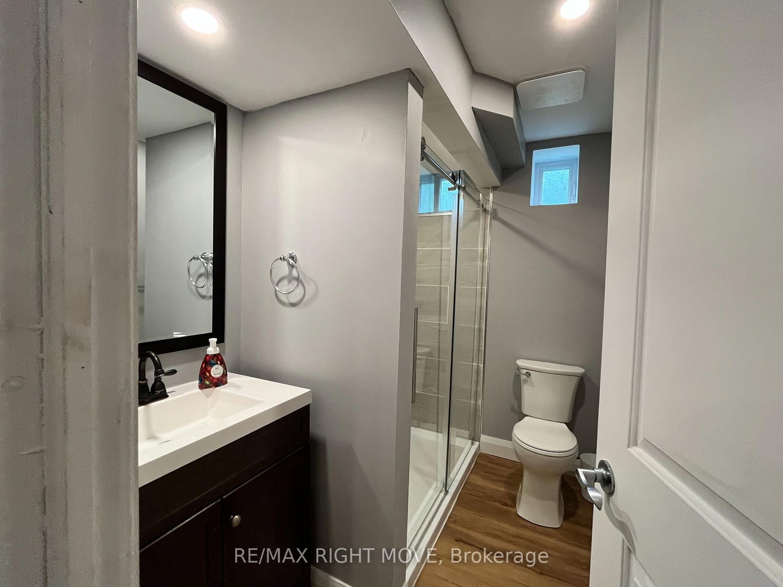 6896 Pentland Lane - Photo 32