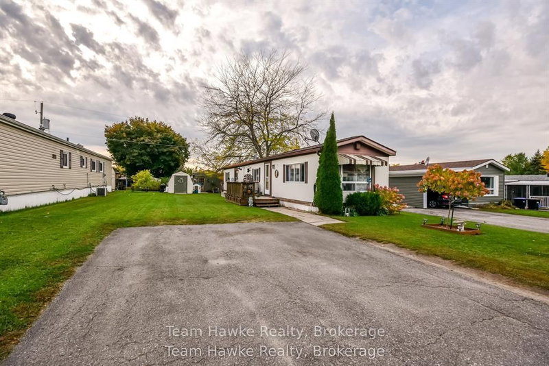 48 Northland Dr, Midland, L4R 5B5 | Image 3