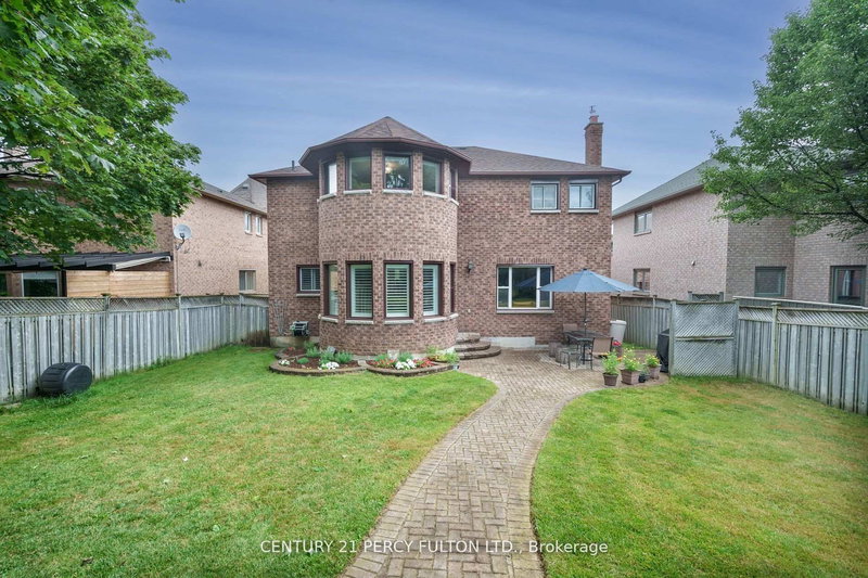 54 Cityview Circ, Barrie, L4N 7V1 | Image 2