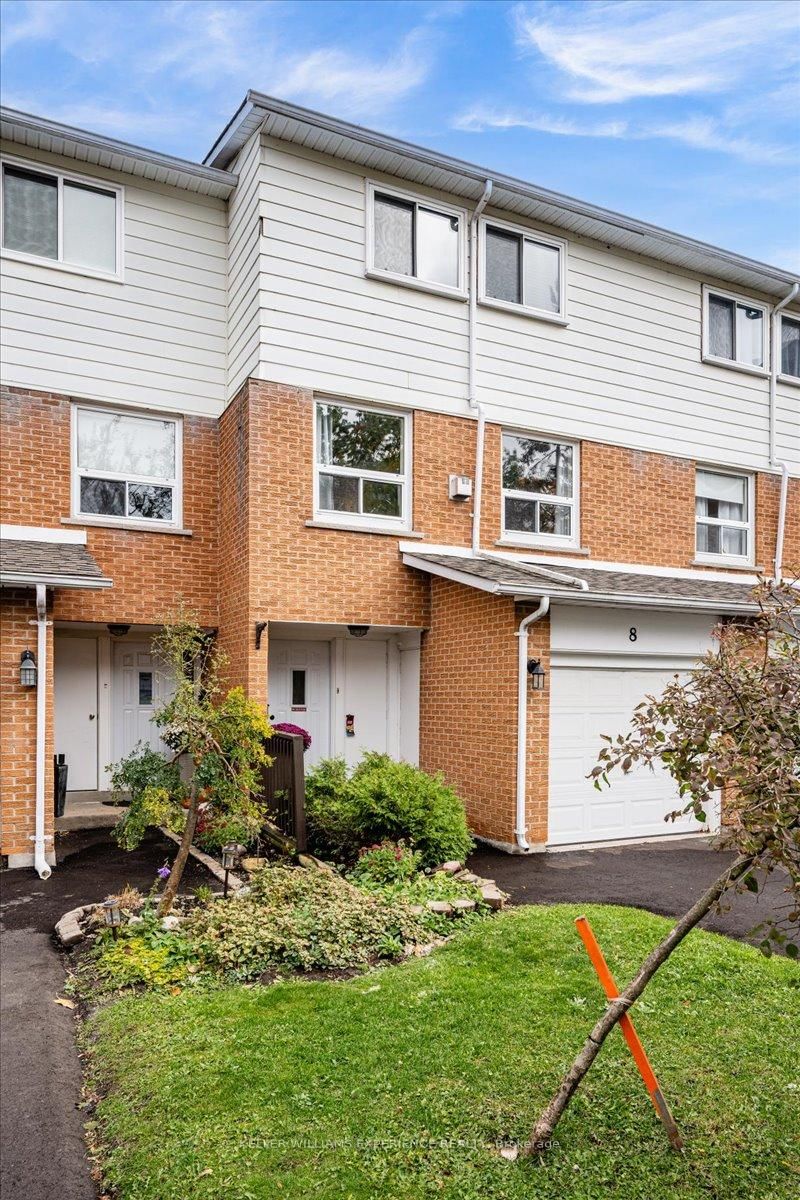 Townhouse for sale at 8-237 Steel Street, Barrie, Ontario, L4M 2H1 - Codrington - MLS: S12760164