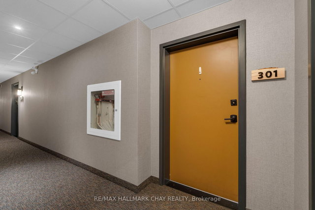 301 - 54 Koda Street