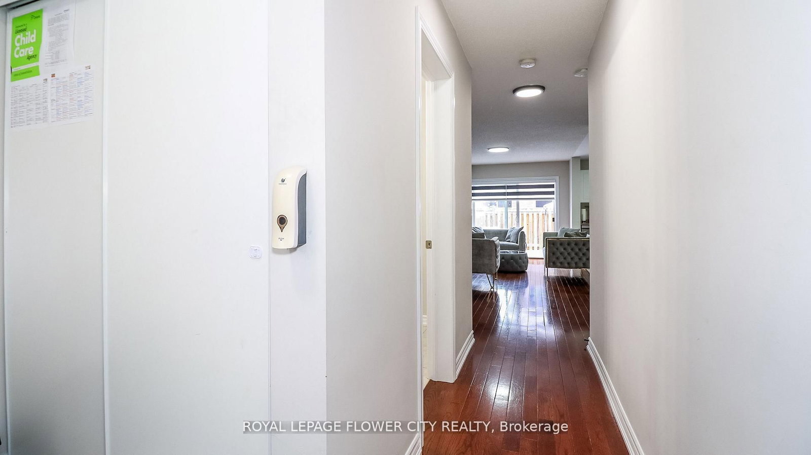 Townhouse for sale at 72-54 Southwoods Crescent, Barrie, Ontario, L4N 9P8 - Holly - MLS: S12770072