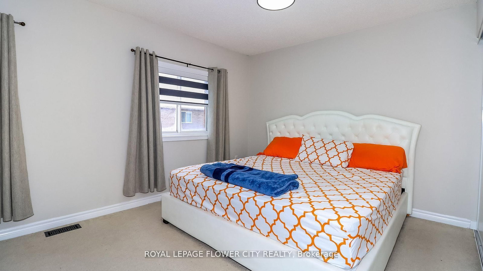 Townhouse for sale at 72-54 Southwoods Crescent, Barrie, Ontario, L4N 9P8 - Holly - MLS: S12770072