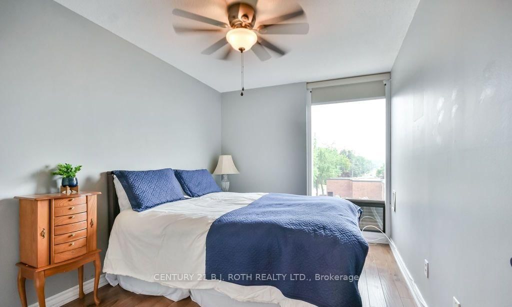 Condo for sale at 405-181 Collier Street, Barrie, Ontario, L4M 5L6 - North Shore - MLS: S12770808