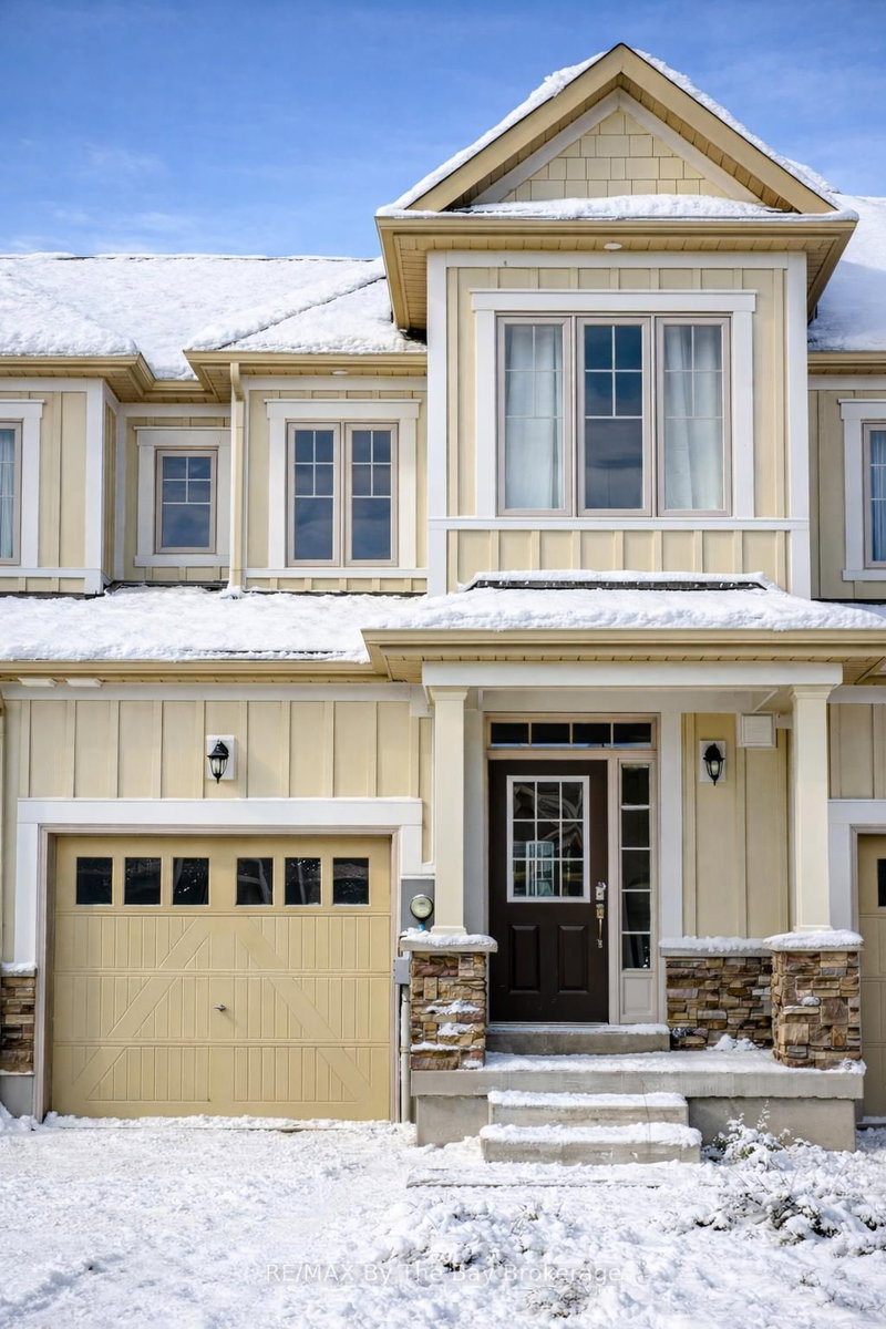 home for lease on 18 Little River Crossing