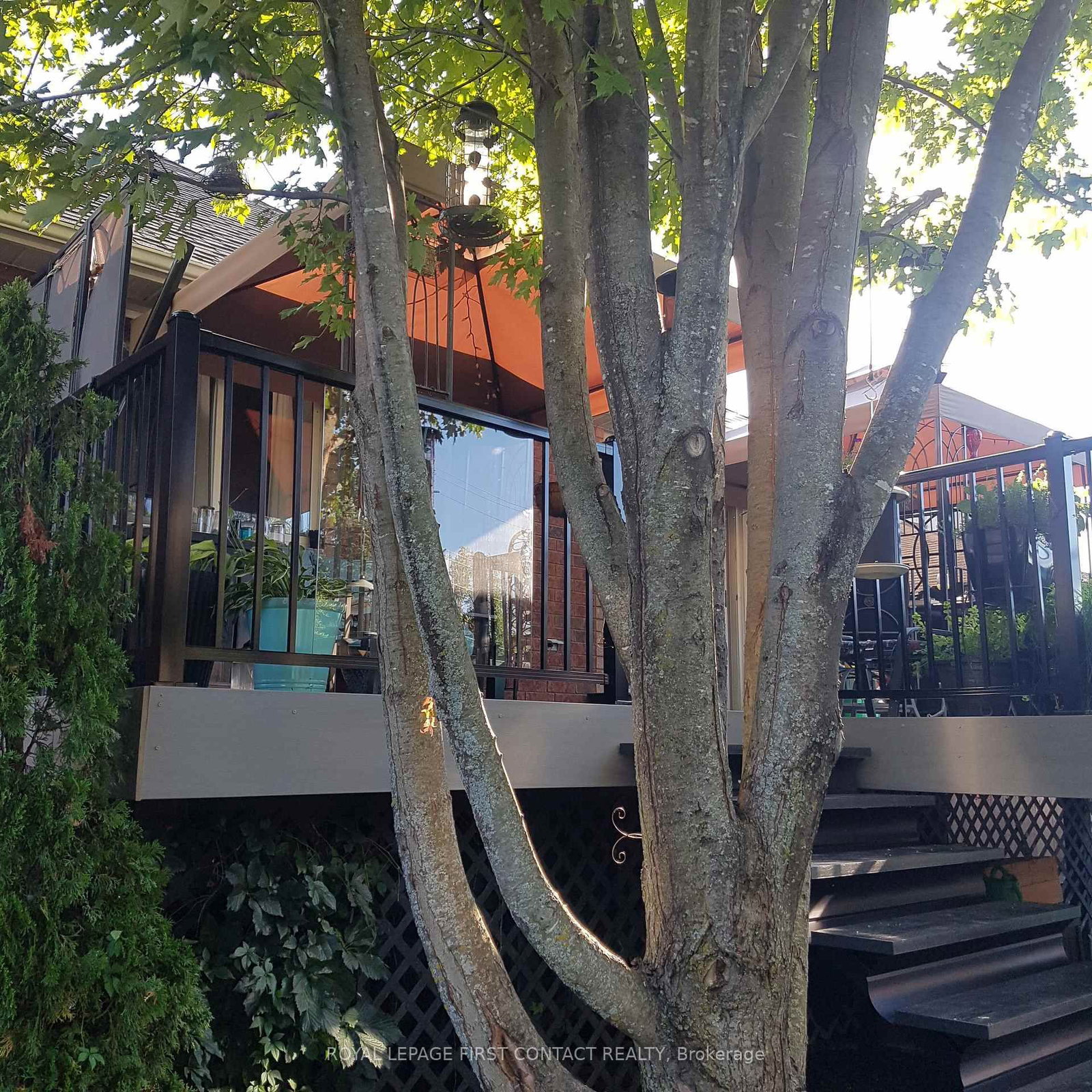 Detached House for sale at 28 Hewitt Place, Barrie, Ontario, L4M 7B3 - Georgian Drive - MLS: S12770876