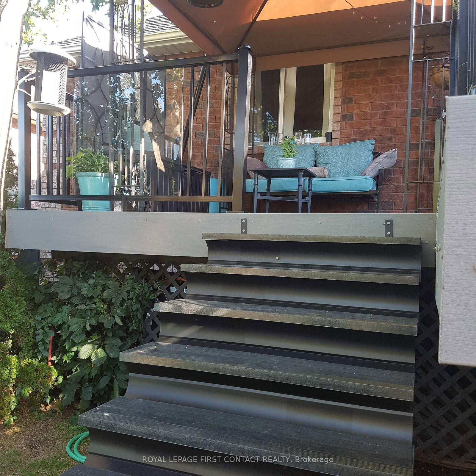 Detached House for sale at 28 Hewitt Place, Barrie, Ontario, L4M 7B3 - Georgian Drive - MLS: S12770876