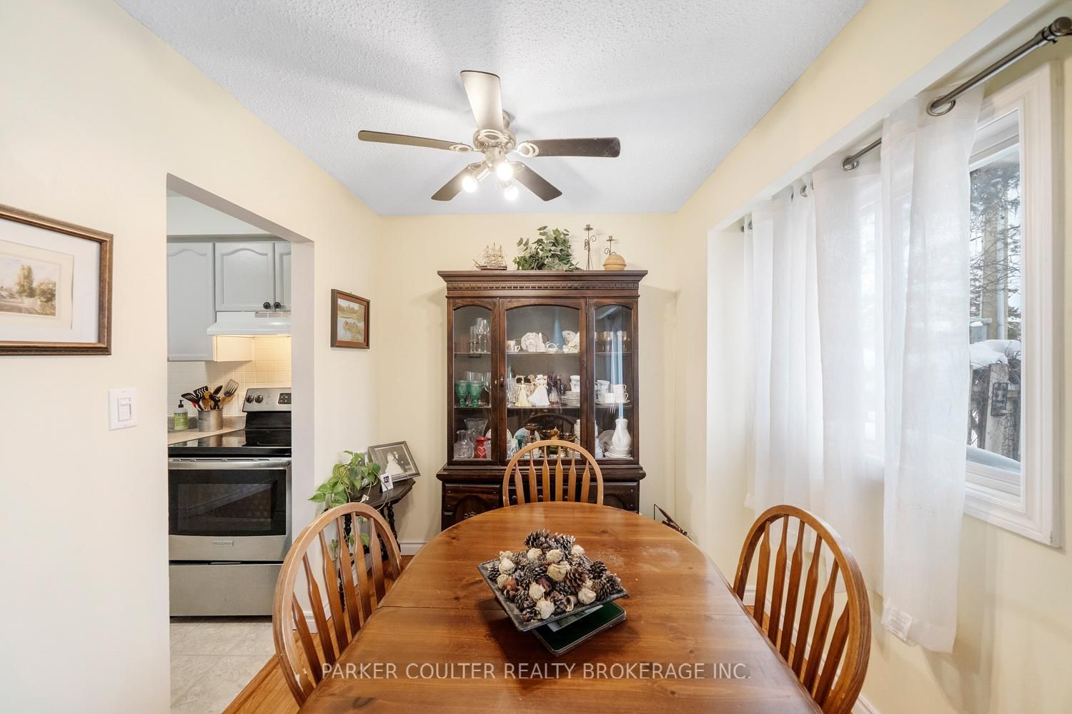 Townhouse for sale at 4-261 Rose Street, Barrie, Ontario, L4M 2V3 - Wellington - MLS: S12772472