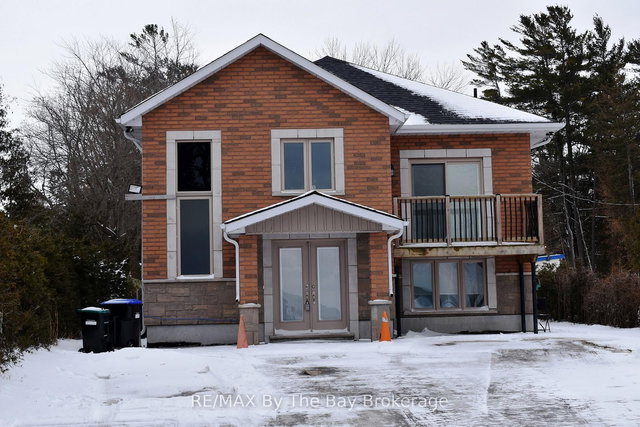 Studio suite - 332 Coastline Drive