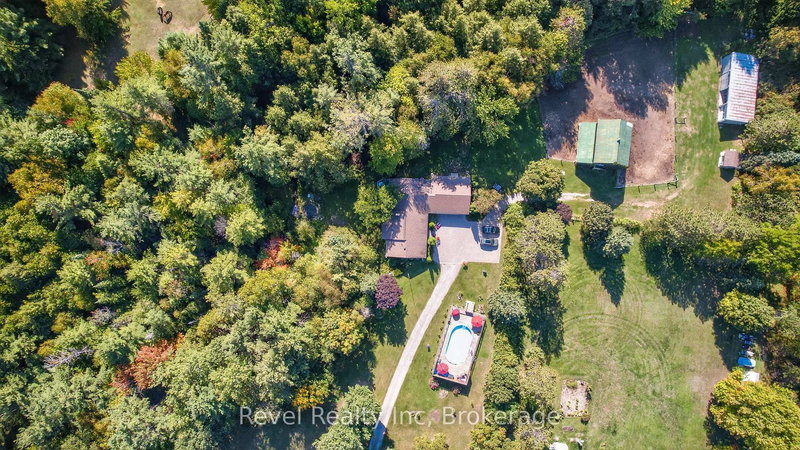 home for sale on 7190 93 Highway