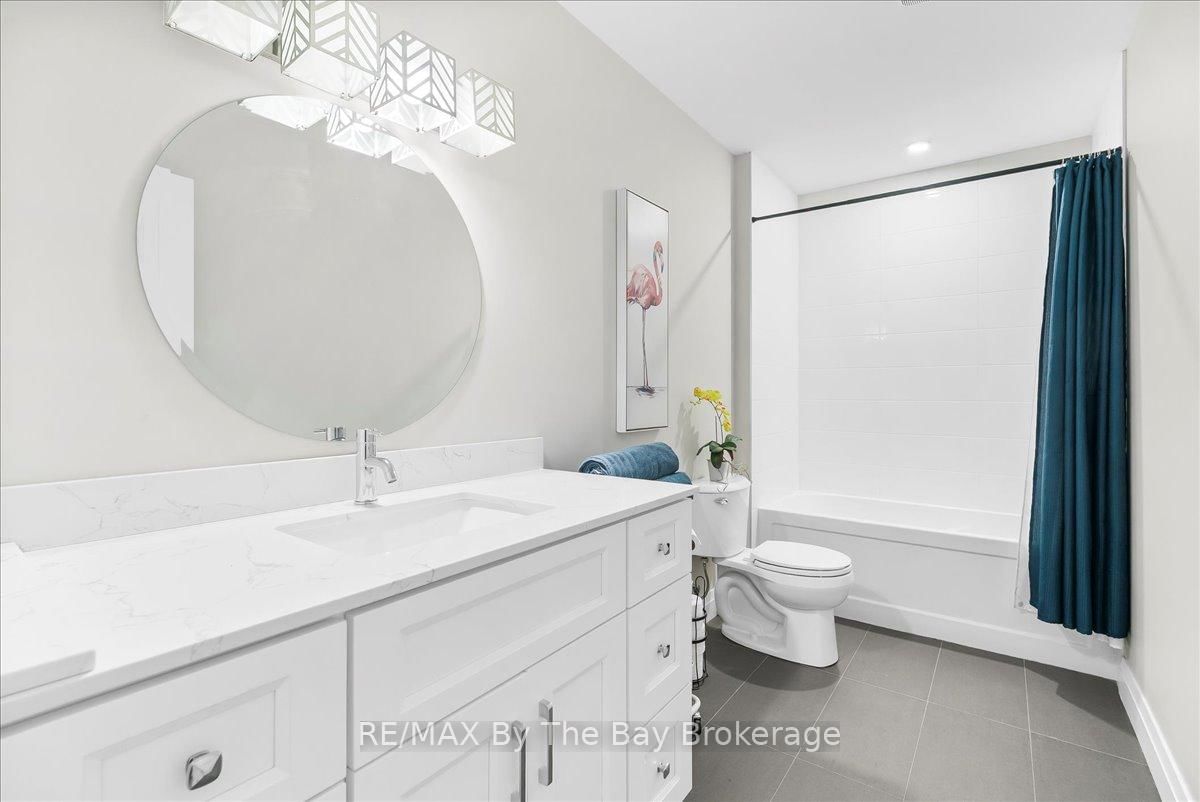 Detached House for sale at 146 Mary Street, Clearview, Ontario, L0M 1G0 - Creemore - MLS: S12778572