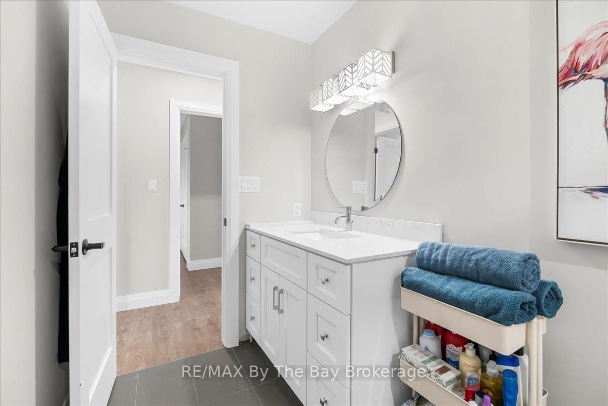 Detached House for sale at 146 Mary Street, Clearview, Ontario, L0M 1G0 - Creemore - MLS: S12778572