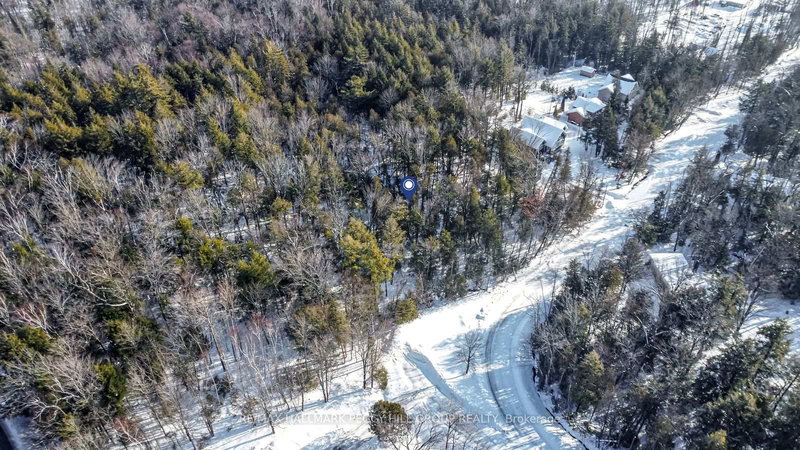 38 Lasalle Tr, Tiny, L9M 0G3 | Image 3