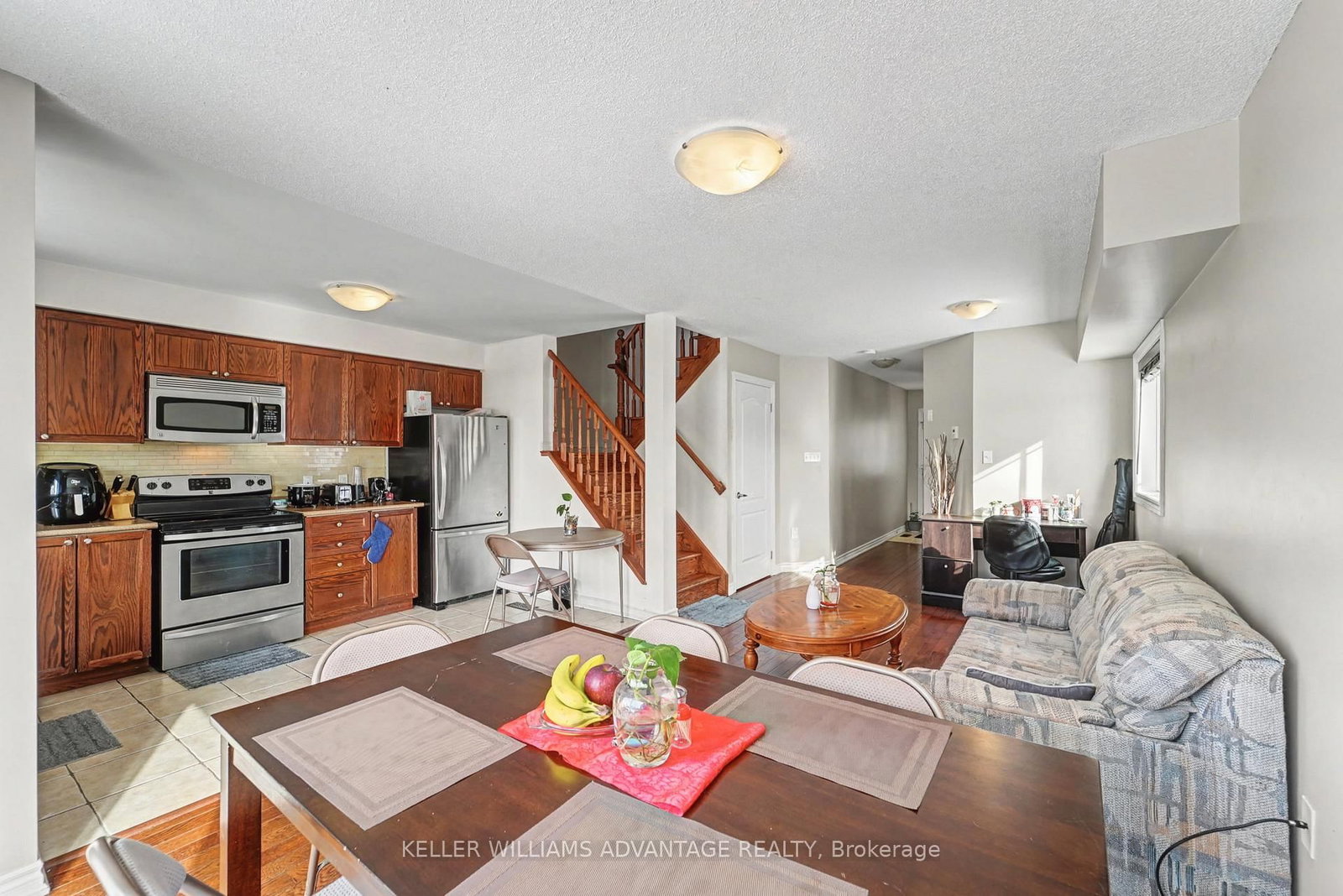 Townhouse for sale at 25-25 Southwoods Crescent, Barrie, Ontario, L4N 9P8 - Holly - MLS: S12781212