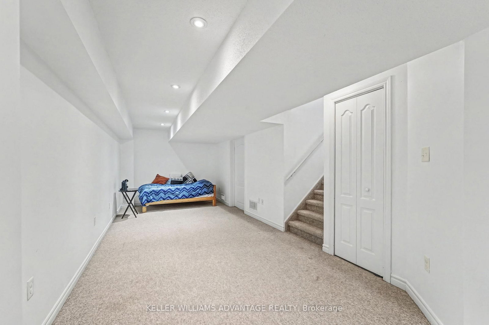 Townhouse for sale at 25-25 Southwoods Crescent, Barrie, Ontario, L4N 9P8 - Holly - MLS: S12781212