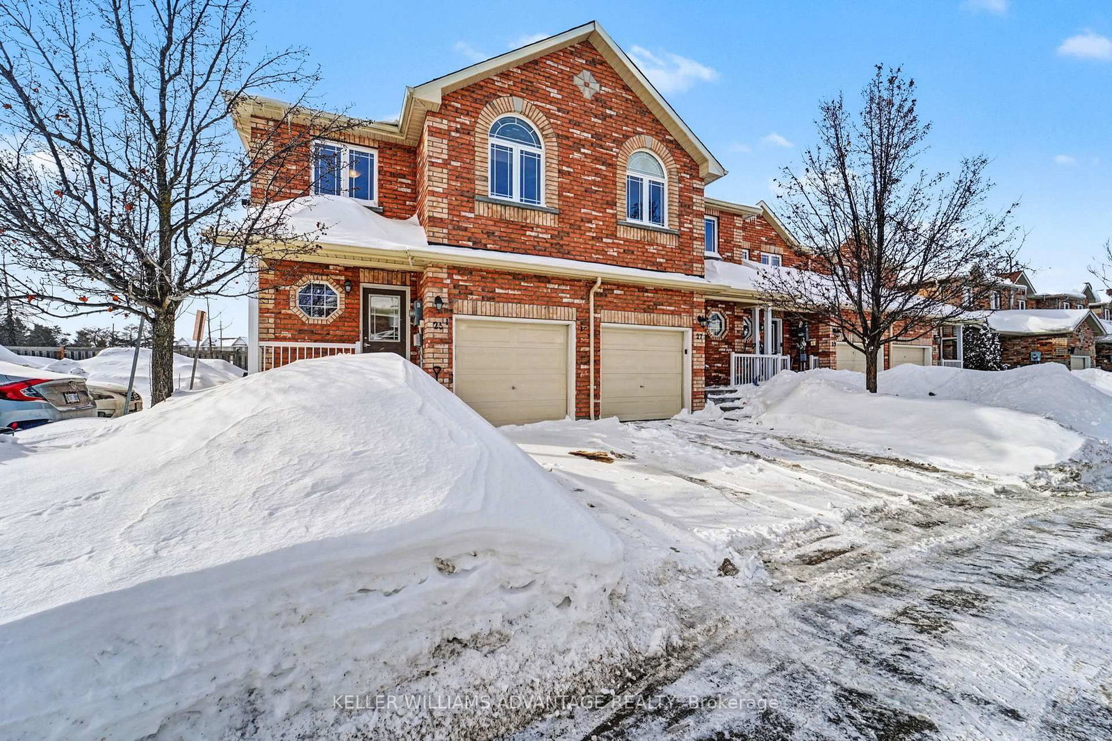 Townhouse for sale at 25-25 Southwoods Crescent, Barrie, Ontario, L4N 9P8 - Holly - MLS: S12781212