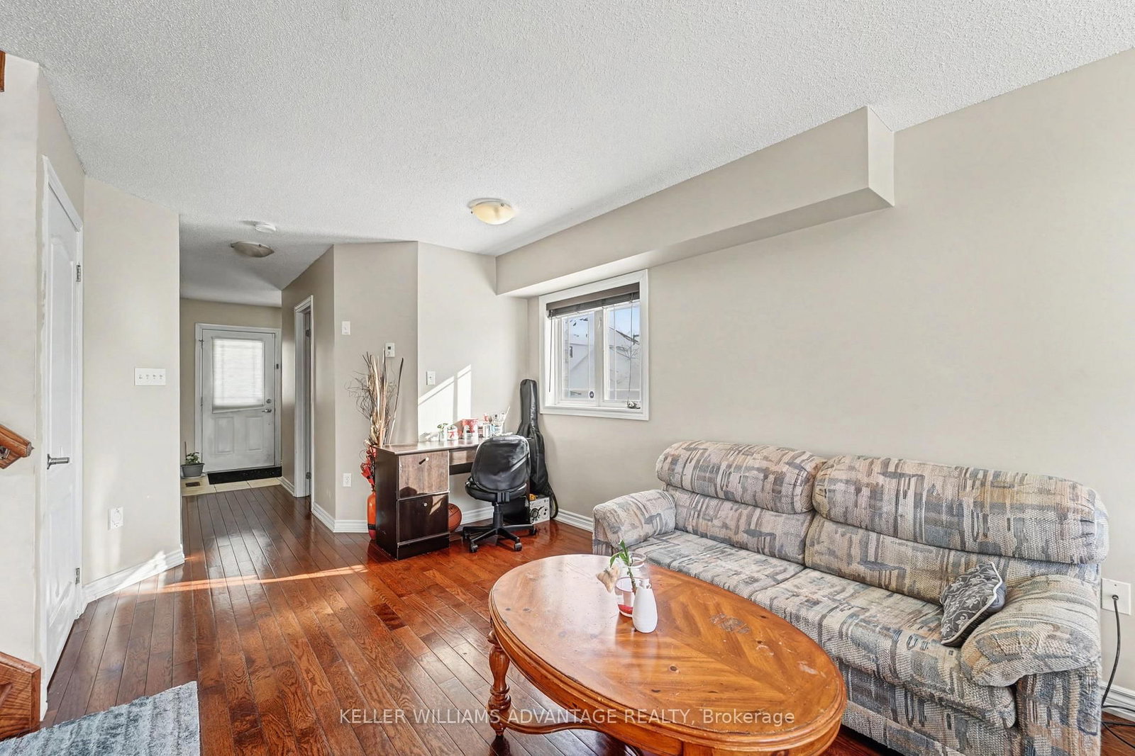 Townhouse for sale at 25-25 Southwoods Crescent, Barrie, Ontario, L4N 9P8 - Holly - MLS: S12781212