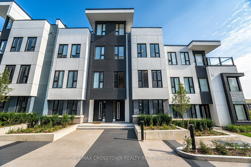 home for lease on 18 Mariners Pier Way