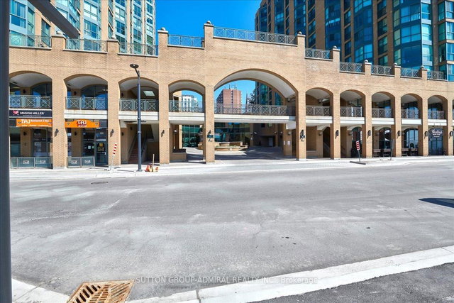 509 - 150 Dunlop Street E