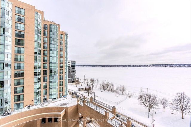 808 - 140 Dunlop Street E