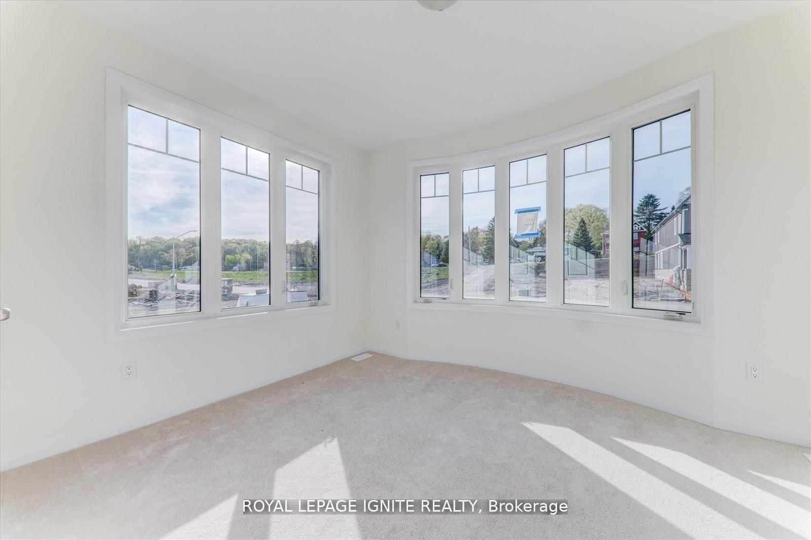 553 Hudson Crescent - Photo 26