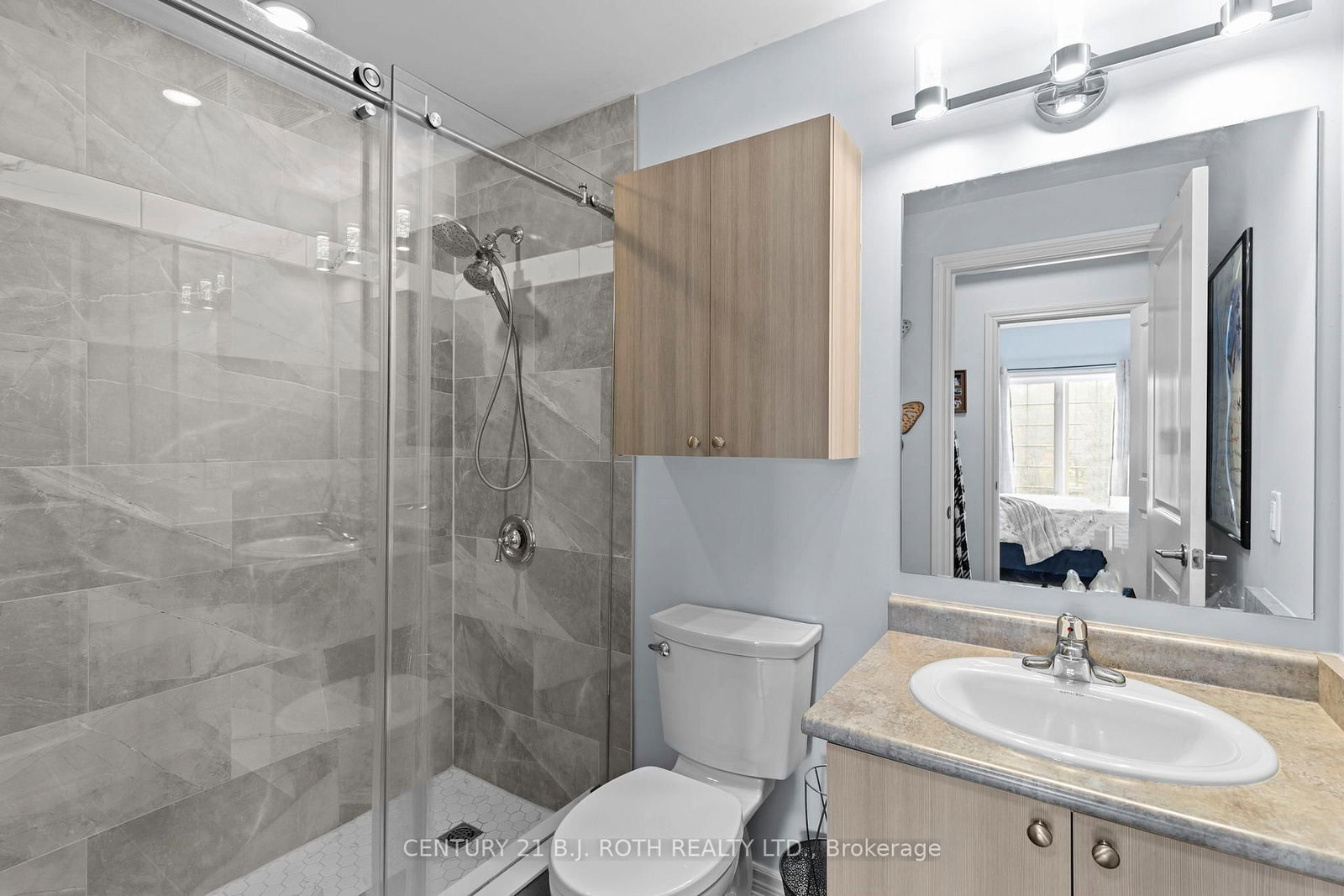 Condo for sale at 407-7 GREENWICH Street, Barrie, Ontario, L4N 7Y8 - Ardagh - MLS: S12797174