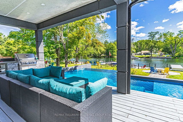 1657 Peninsula Point Road