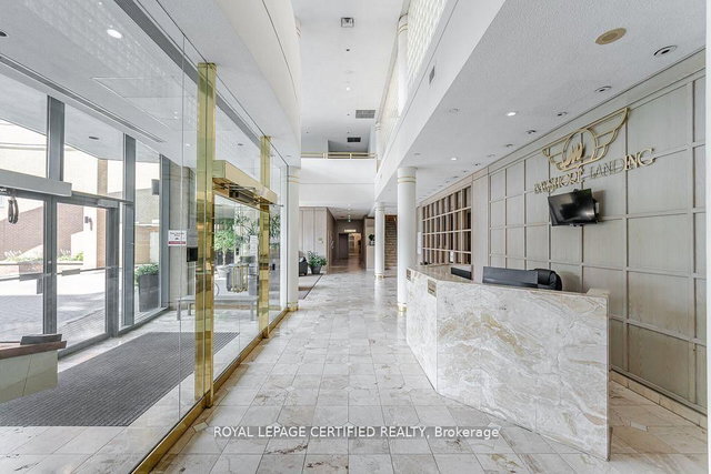 803 - 140 Dunlop Street E