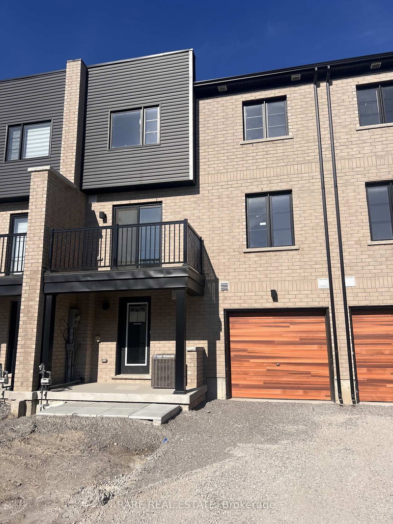 9 Wagon Lane, Barrie, L9J 0V4 | Image 2