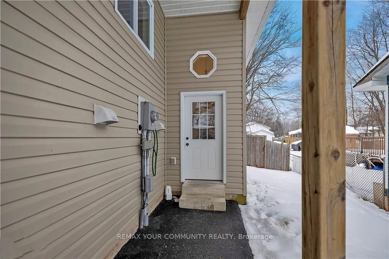 3414 Lee Ave, Severn, L0K 1G0 | Image 2