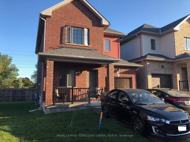 11 Bedford Estates Cres, Barrie, L4N 9K5 | Image 3