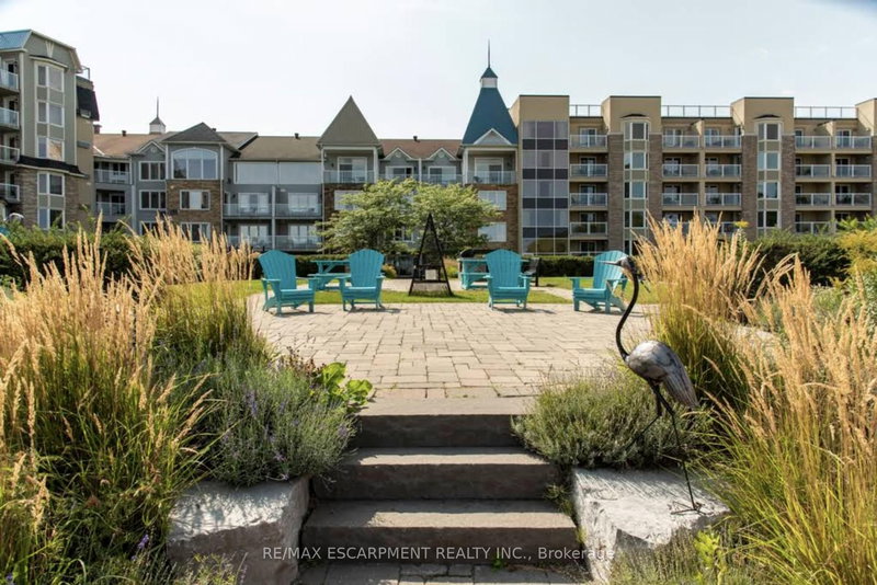 4403 & 4405 - 9 HARBOUR St, Collingwood, L9Y 5B5 | Image 2