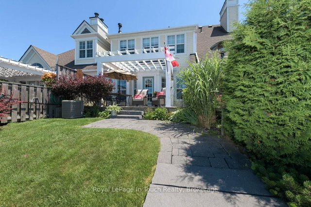 102 Wycliffe Cove