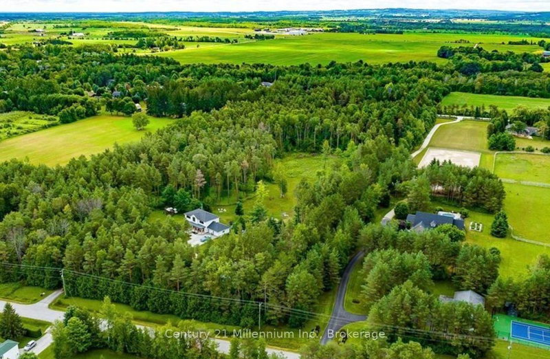 7169 36/37 Nottawasaga Sdrd E, Clearview, L9Y 3Z1 | Image 2