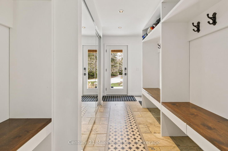 7169 36/37 Nottawasaga Sdrd E, Clearview, L9Y 3Z1 | Image 3