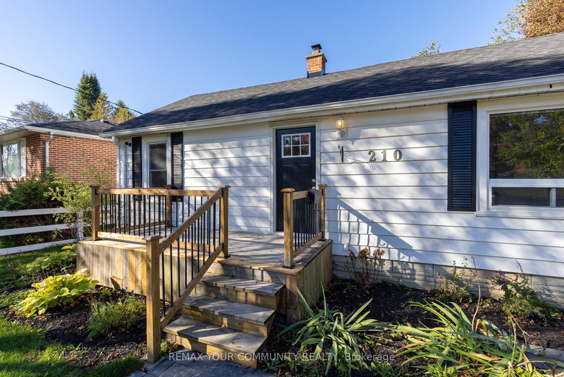 210 Cox Mill Rd, Barrie, L4N 4G5 | Image 3