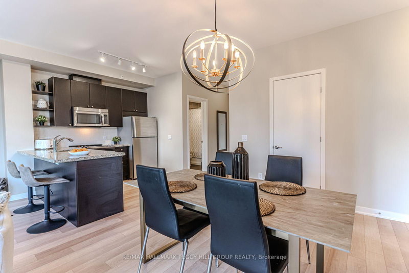 217 - 40 Horseshoe Blvd, Oro-Medonte, L4M 4Y8 | Image 3