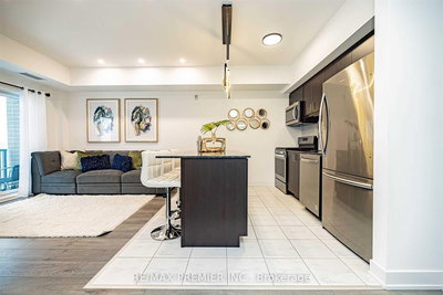 210-6 Spice Way, Barrie, Ontario image-0-4