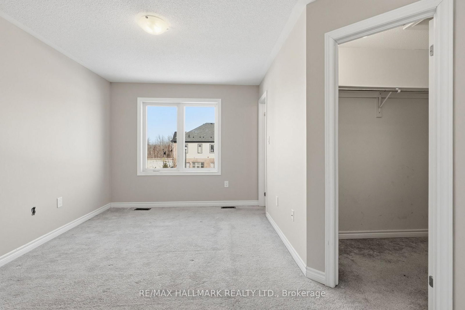 Townhouse for sale at 38 Deneb Street, Barrie, Ontario, L4M 0K6 - Ardagh - MLS: S12815006